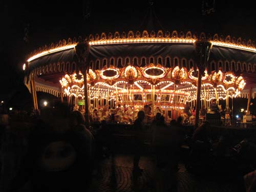 2009-12-28 17-53-33_ISO 400_f-2.8_1-1 s_6.1 mm